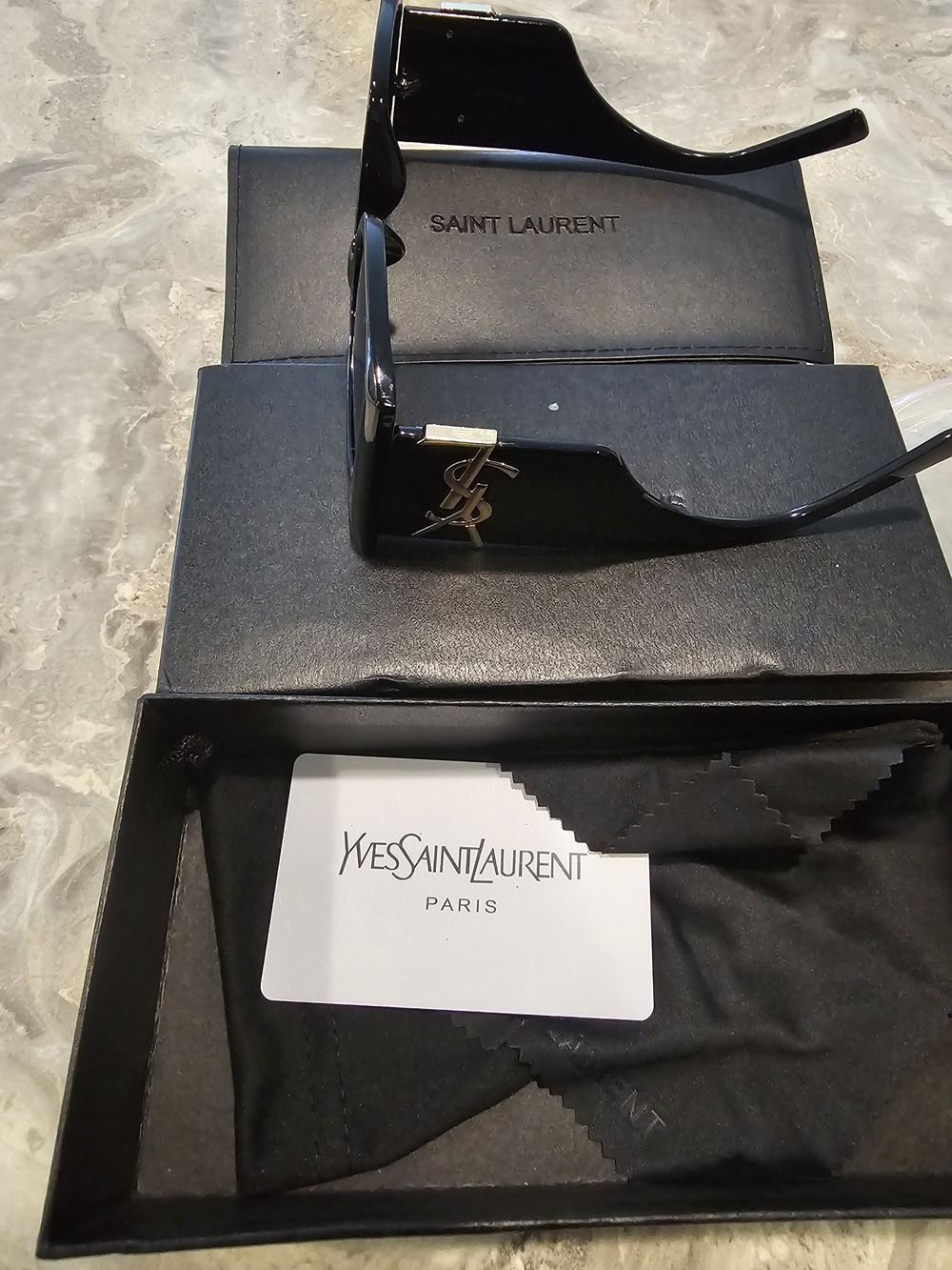 Saint Laurent Black Oversized Logo Square Sunglasses - Picture 5 of 6
